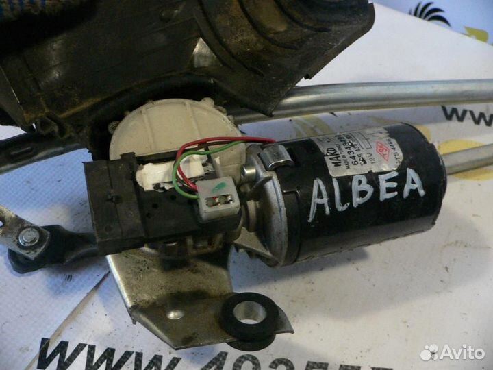 Моторчик стеклоочистителя передний fiat Albea 20
