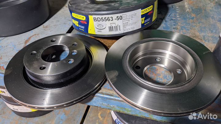 Тормозные диски задние 2 шт BMW 3 (E46)