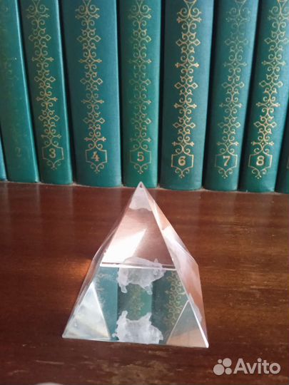Пирамидка сувенирная