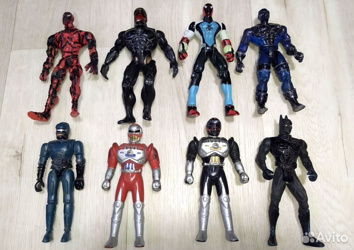 Фигурки супергероев