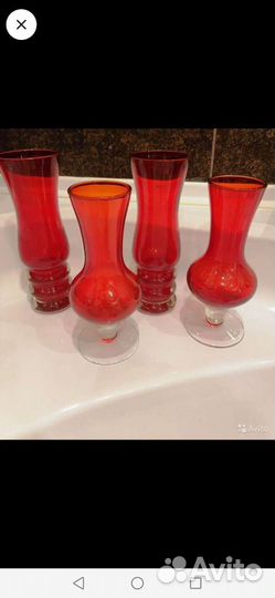 Вазы красное стекло