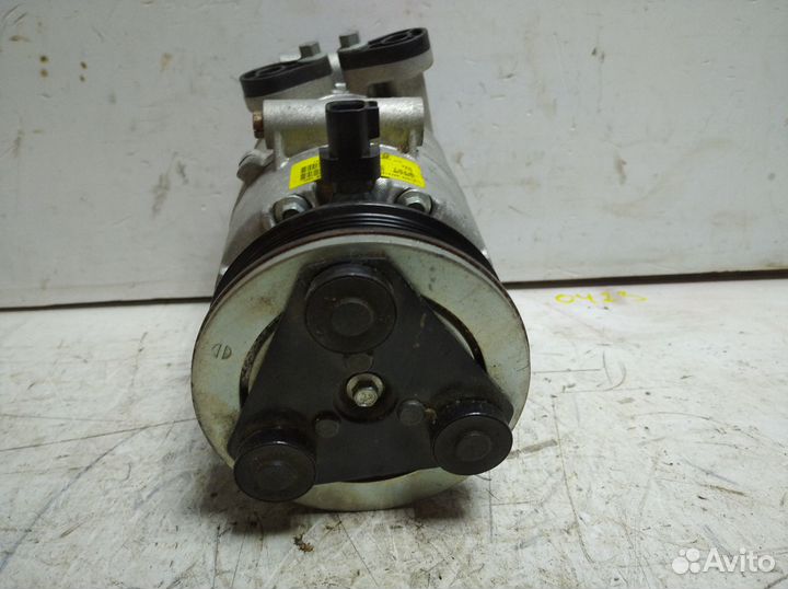 Компрессор кондиционера Ford Focus 2 2005-2011