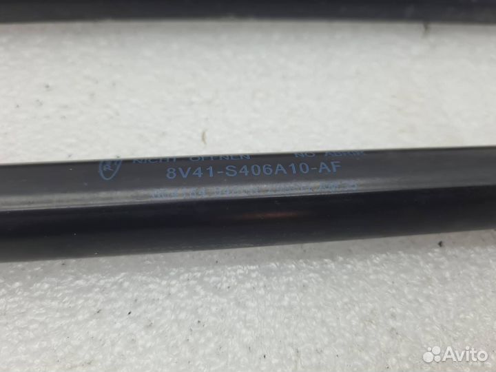 Амортизатор крышки багажника Ford Kuga CBV 2011