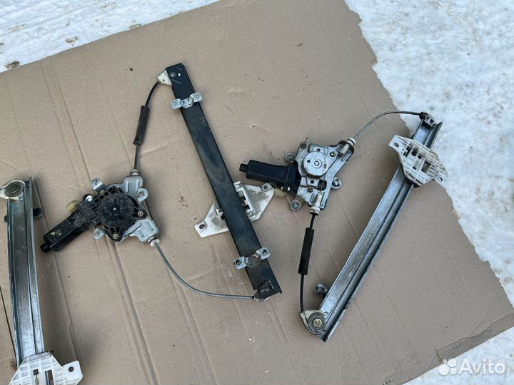 Стеклоподъемник Хендай Акцент тагаз