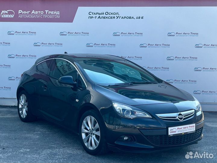 Opel Astra GTC, 2013