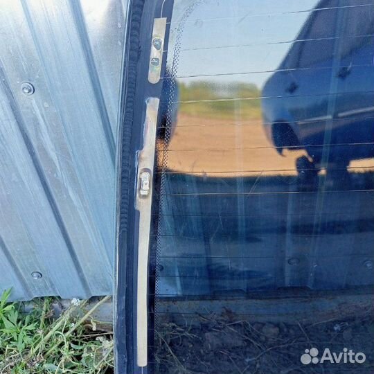 Стекло заднее Chevrolet Aveo T250 B12D1 2008