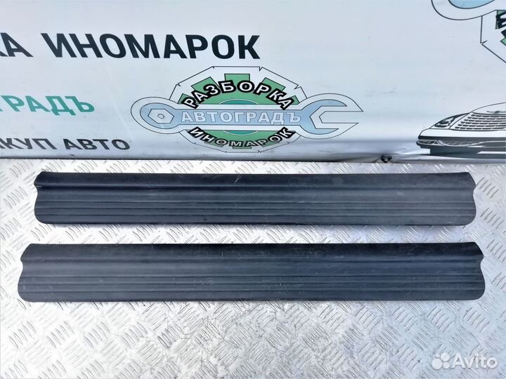 Накладка порога внутренняя Honda HR-V 3D 1999г