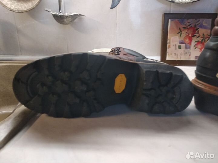 Зимние мужские ботинки фирмы carhartt размер 44