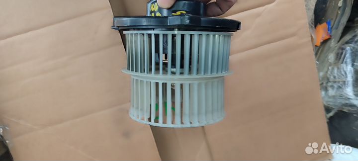 Мотор печки Raum/Vitz/Probox/Platz/Ist