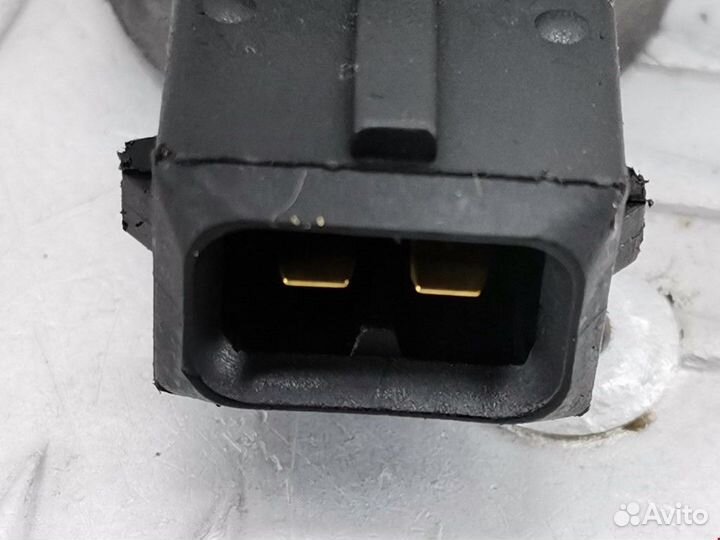 Датчик детонации Volkswagen Golf 3 2000 030905377C