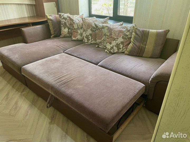 Диван угловой бу