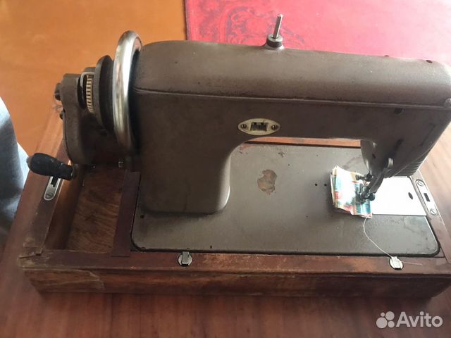 Швейная машина чайка