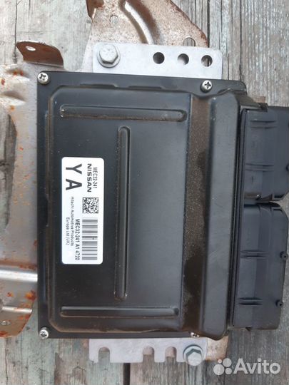 Блок управления двигателем эбу Nissan Almera N16