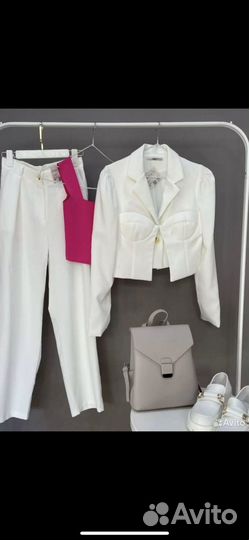 Костюм брючный