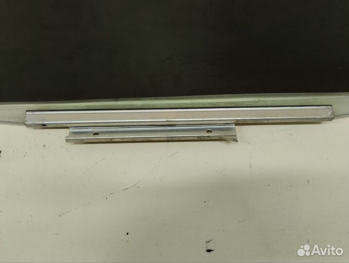 Стекло двери задней левой Toyota Camry V50 2011-20