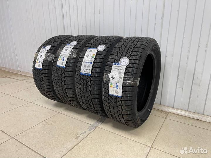 Triangle PL01 235/55 R19 105R