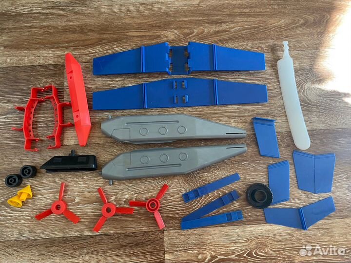 Советская игрушка Авиаконструктор