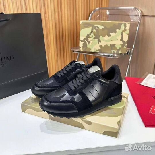 Кроссовки мужские valentino