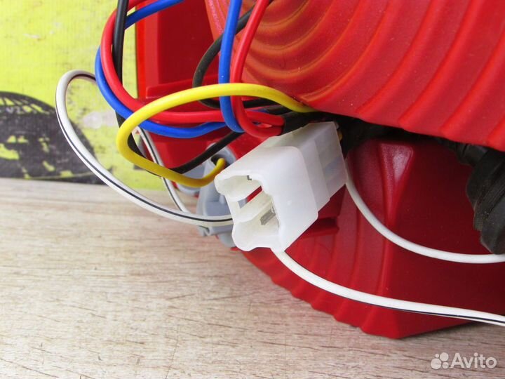 Фонарь задний правый Aveo T200