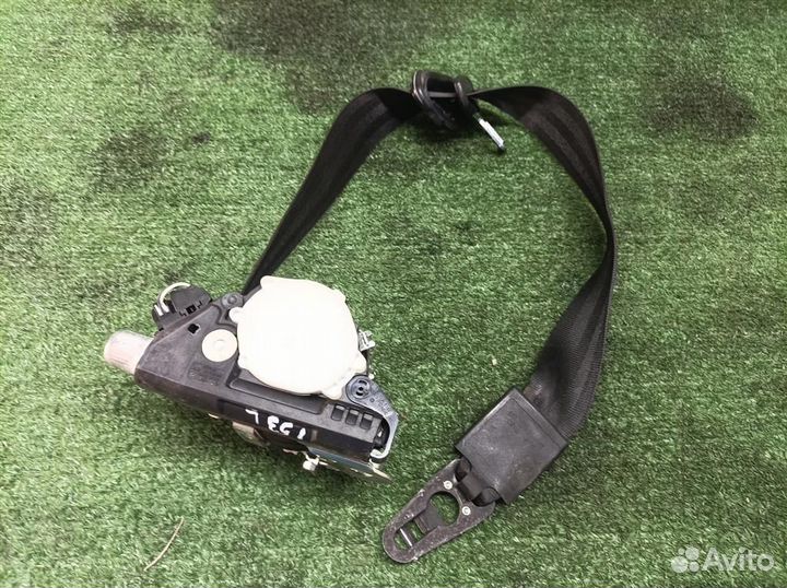 Ремень безопасности с пиропатроном Audi Q7 2005