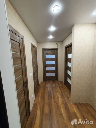 Установка межкомнатных дверей