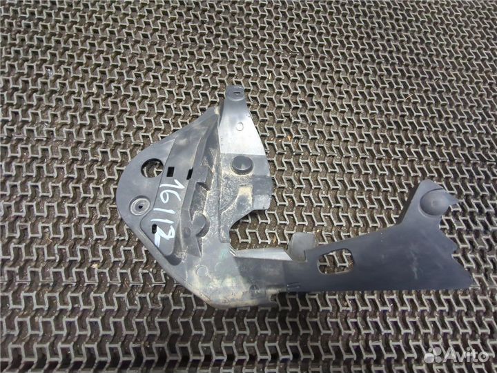 Пластик кузовной Ford Escape 2020, 2021