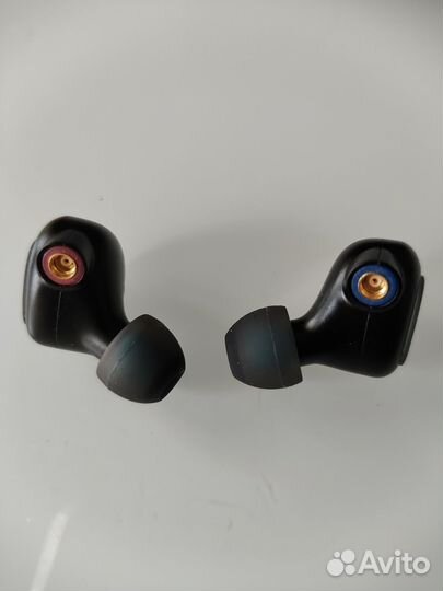 Наушники Shanling ME80