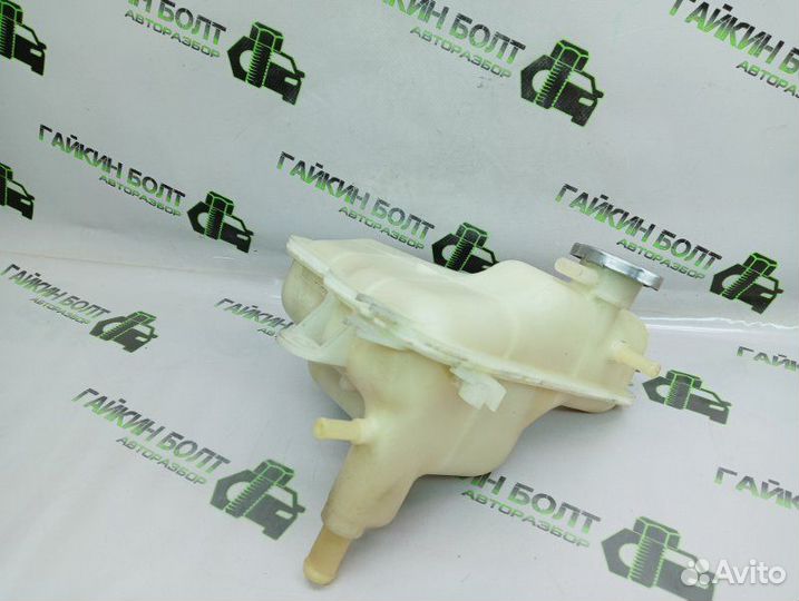 Бачок расширительный Peugeot 4007 DW12mted4 2010