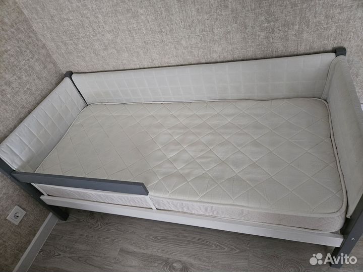 Кровать-тахта подростковая