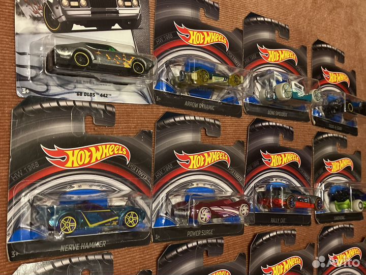 Машинки хот вилс из журнала HOT wheels