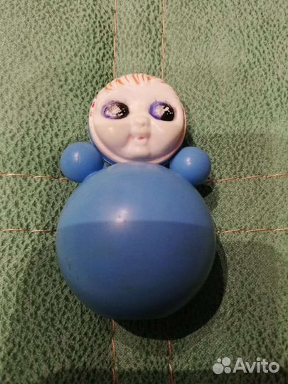 Неваляшка СССР кис