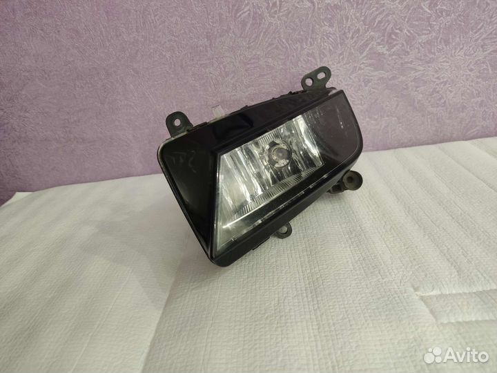 Противотуманная фара Audi A4