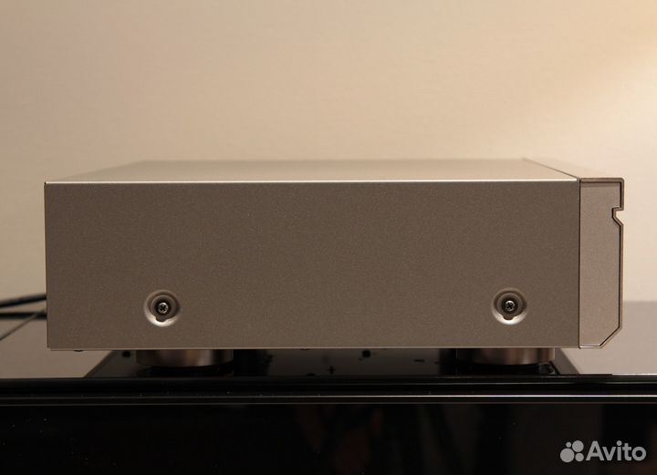 Yamaha sacd DVD плеер S2300 топового класса