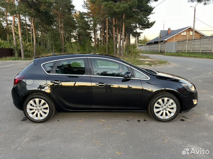 Opel Astra 1.6 AT, 2011, 147 126 км