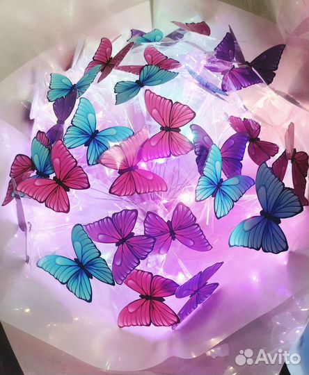 Букет из бабочек светящиеся