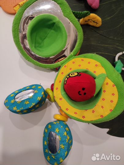 Подвесные игрушки tiny love