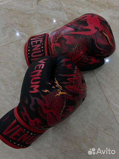 Venum dragon’s flight black/RED