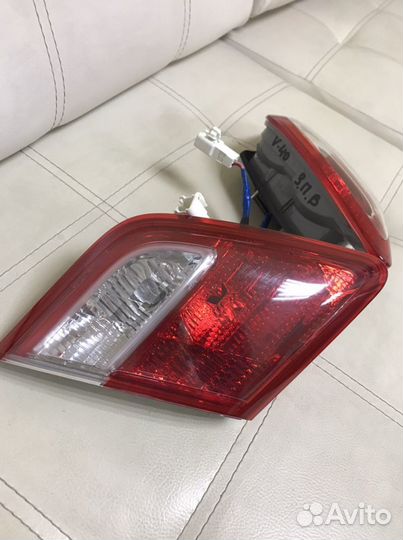 Фонарь правый левый внутренний Toyota Camry V40