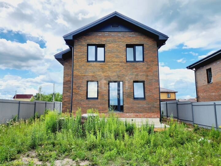 Дом 100 м² на участке 3,5 сот.