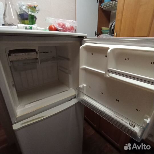 Холодильник ноуфрост бу sharp пр-во japan