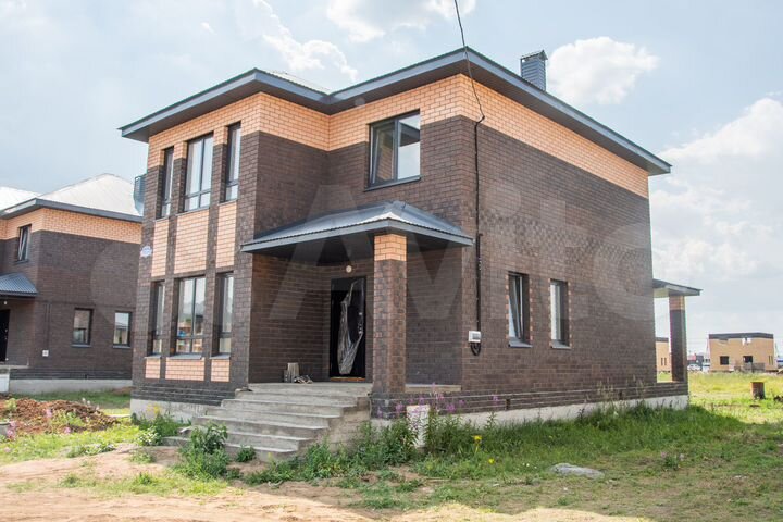 Коттедж 140 м² на участке 6 сот.