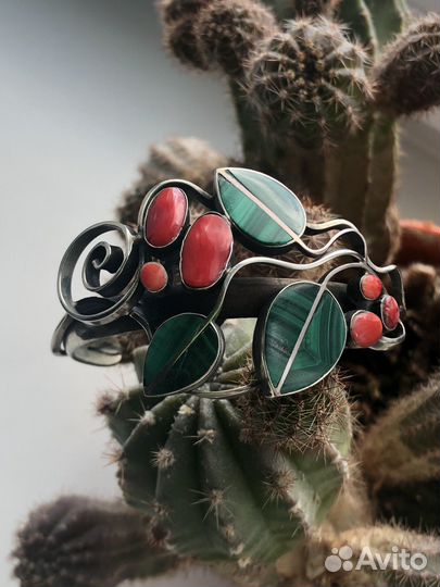 Браслет с натуральными камнями