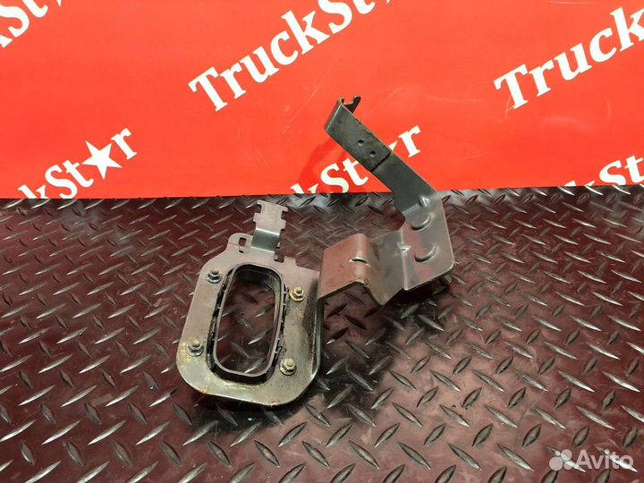 Кронштейн проводки Volvo FH