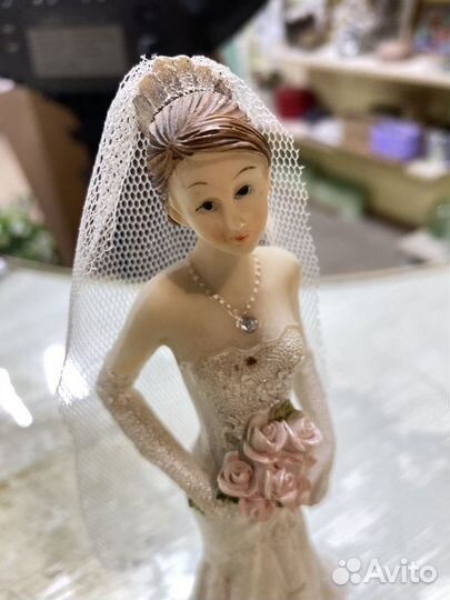 Фигурка невесты