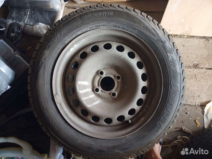 Viatti Brina Nordico V-522 185/65 R15