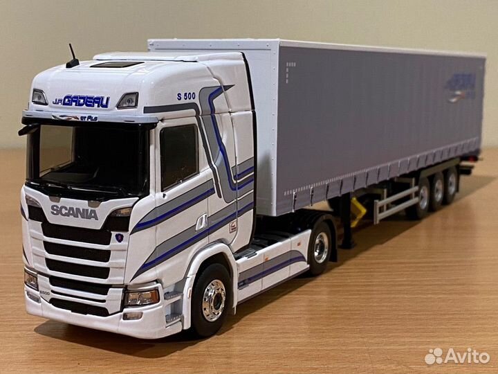 Модель грузовика Scania S штора 1/43 Eligor