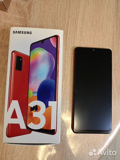 Телефон Samsung А31