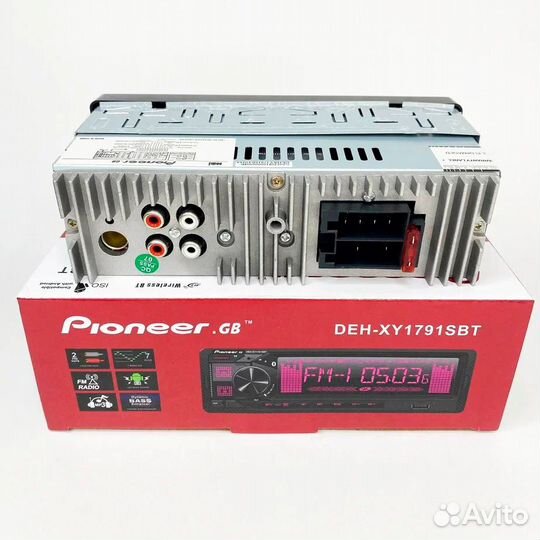 Магнитола Pioneer (Bluetooth/USB/AUX)