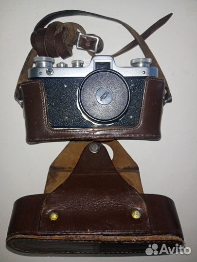 Фотоаппарат «Заря» (СССР, 1960)
