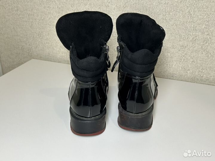 Ботинки женские 36